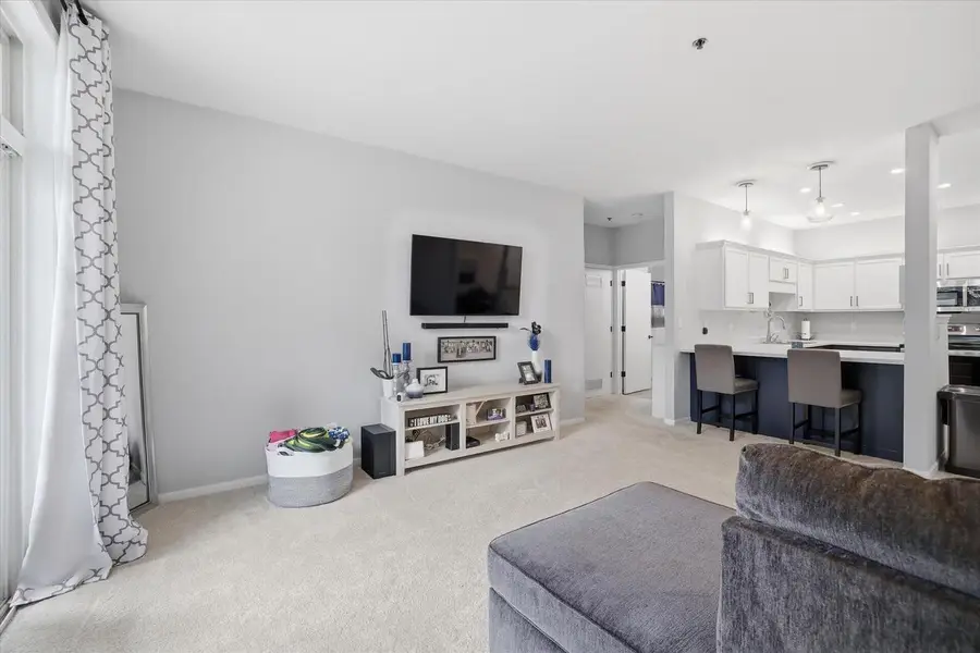 3360 E College AVENUE #5, Cudahy, WI 53110 - #3