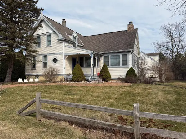 11004 N Range Line ROAD, Mequon, WI 53092