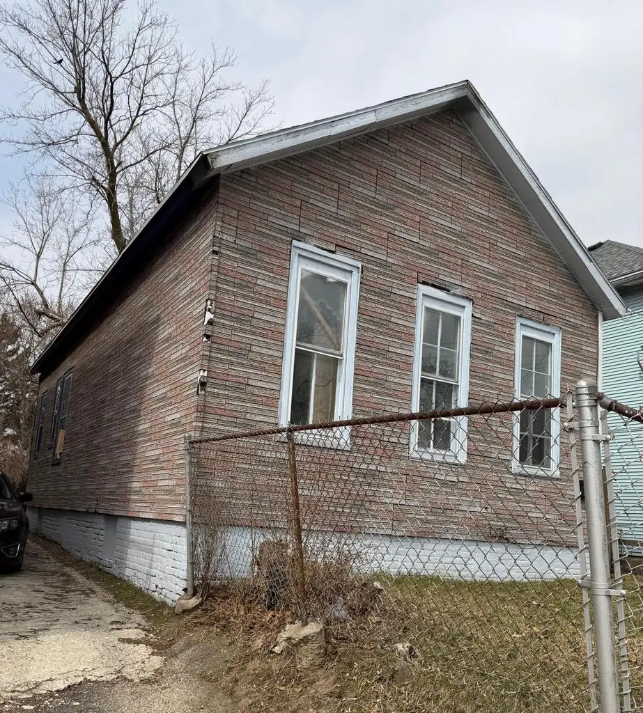 1140 Lasalle STREET, Racine, WI 53404 - #1