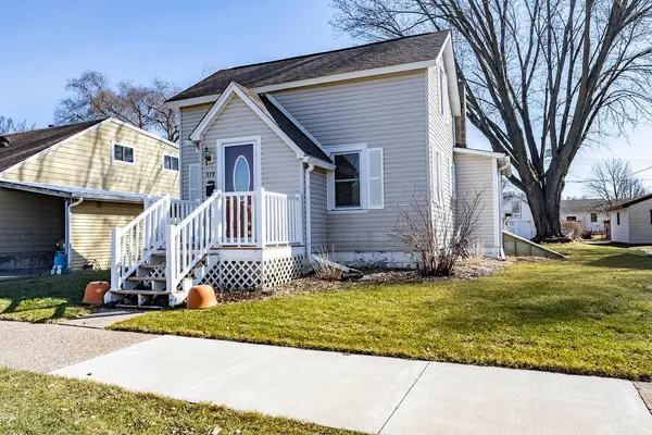 519 S 2nd STREET, La Crescent, MN 55947