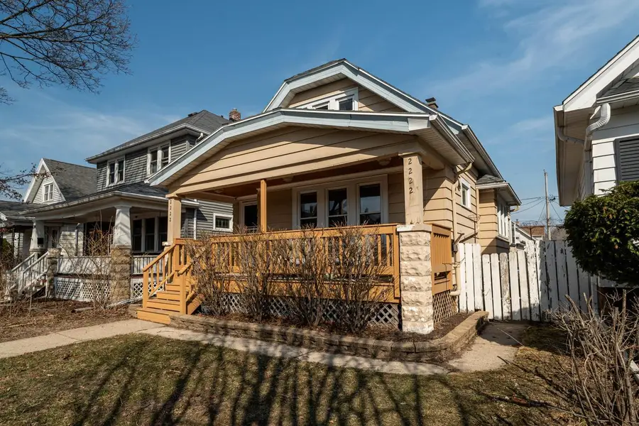 2222 S 72nd STREET, West Allis, WI 53219 - #3