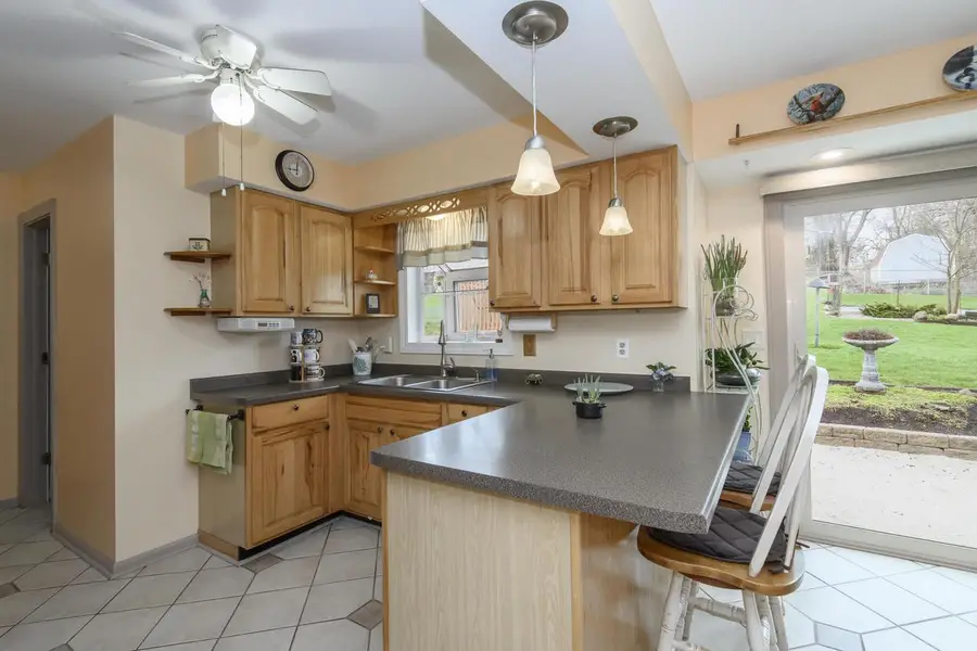 17321 Observatory ROAD, New Berlin, WI 53146 - #3