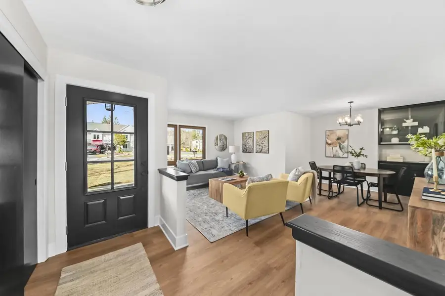 13002 N Phillip DRIVE, Mequon, WI 53097 - #2