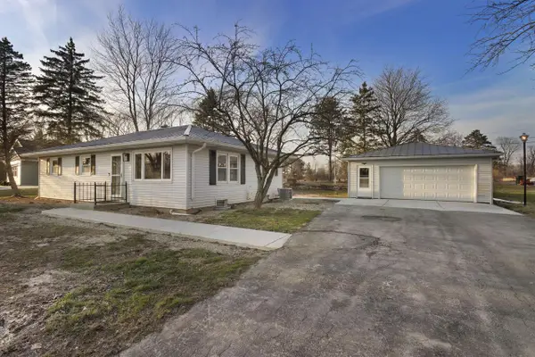 5530 Old Oak LANE, Racine, WI 53402