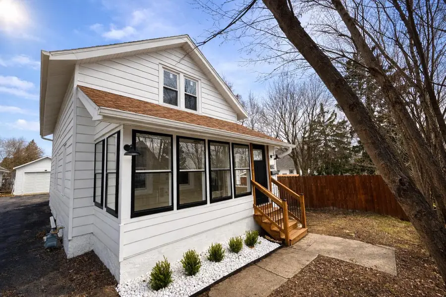 120 4th STREET, Waukesha, WI 53188 - #2