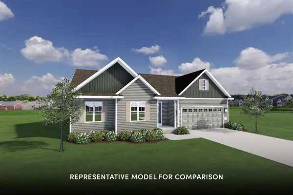 1182 Arrowood CIRCLE W, Oconomowoc, WI 53066