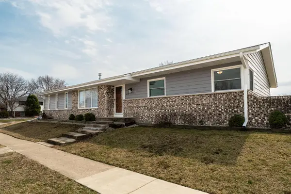 6111 69th STREET, Kenosha, WI 53142