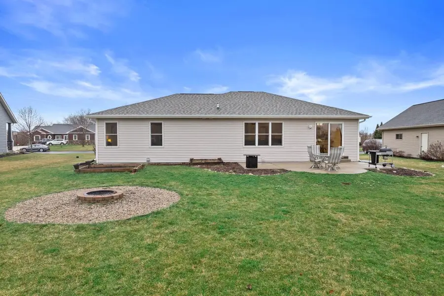 N7996 Woody LANE, Ixonia, WI 53036 - #3