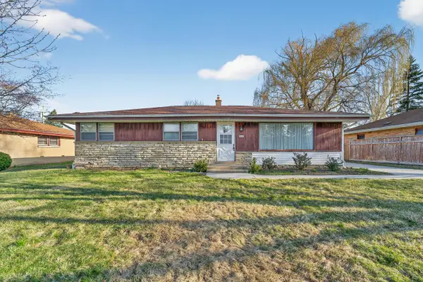 4604 W Dunwood ROAD, Brown Deer, WI 53223