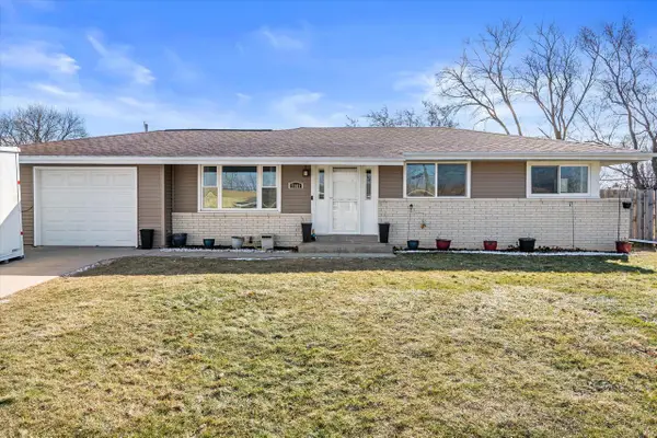7101 Van Norman AVENUE, Greenfield, WI 53220
