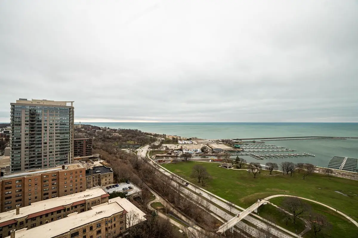 1660 N Prospect AVENUE #2201, Milwaukee, WI 53202 - #1