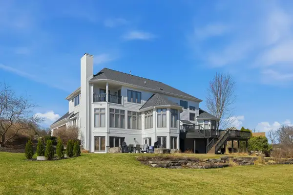 111 Legend WAY, Wales, WI 53183