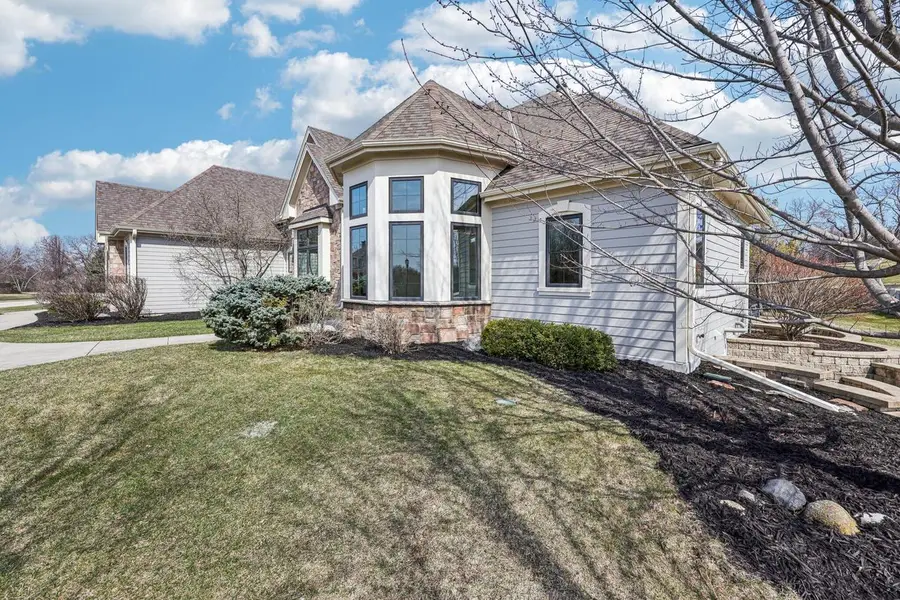 560 Birchwood DRIVE, Hartland, WI 53029 - #3