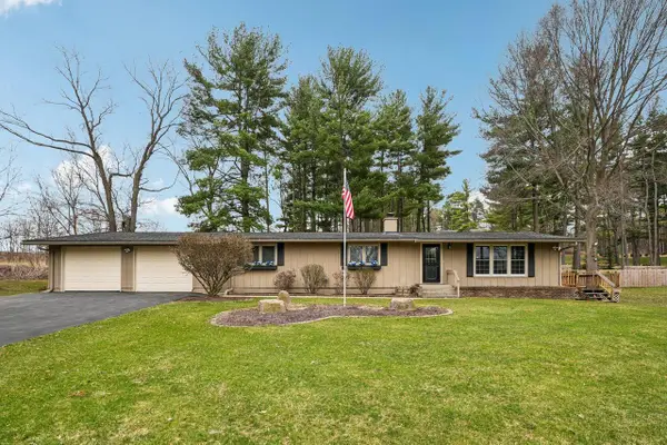 W8059 Bay View DRIVE, Whitewater, WI 53190