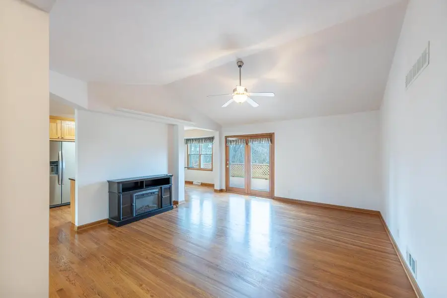 10655 33rd AVENUE, Pleasant Prairie, WI 53158 - #3