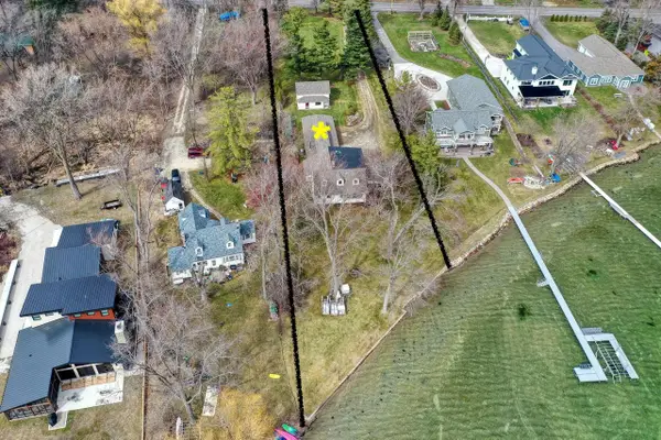 37909 Valley ROAD, Summit, WI 53066