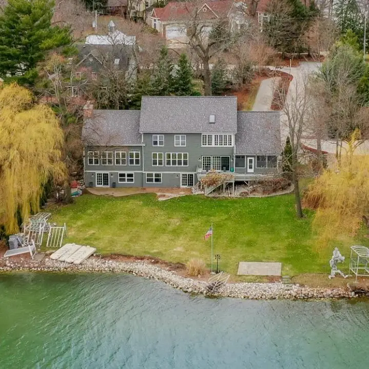 W277N3016 Rocky Point ROAD, Pewaukee, WI 53072 - #2