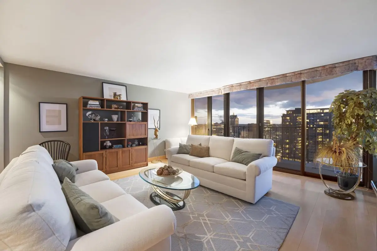 929 N Astor STREET #2407, Milwaukee, WI 53202 - #1