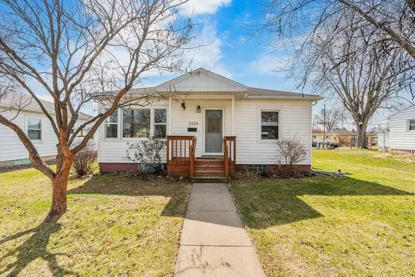 2134 Redfield STREET, La Crosse, WI 54601