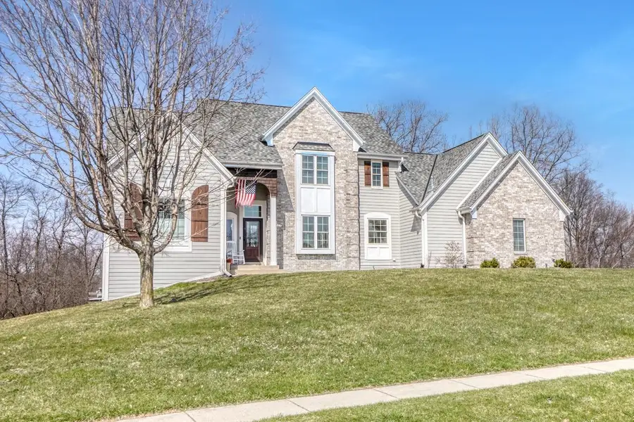 317 River Bluff CIRCLE, Oconomowoc, WI 53066 - #3