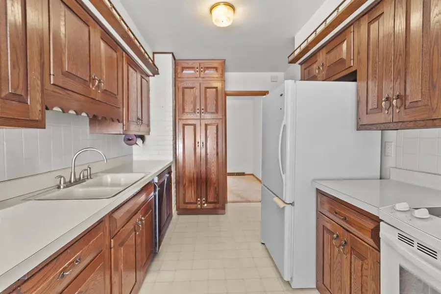 236 W Rockwell STREET, Elkhorn, WI 53121 - #2