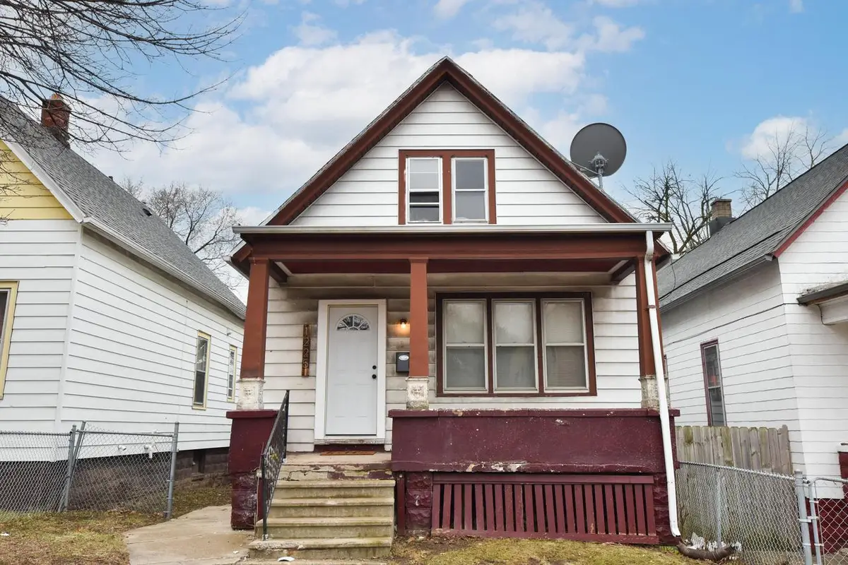 1225 W Keefe AVENUE, Milwaukee, WI 53206 - #1