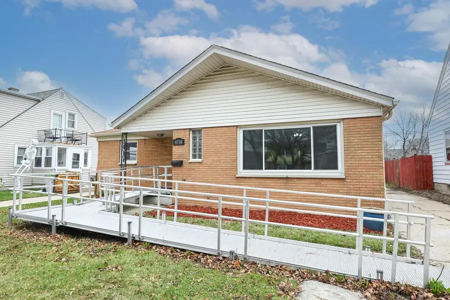 4738 S 26th STREET, Milwaukee, WI 53221 - #2