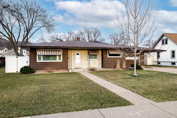 1119 Losey BOULEVARD S, La Crosse, WI 54601