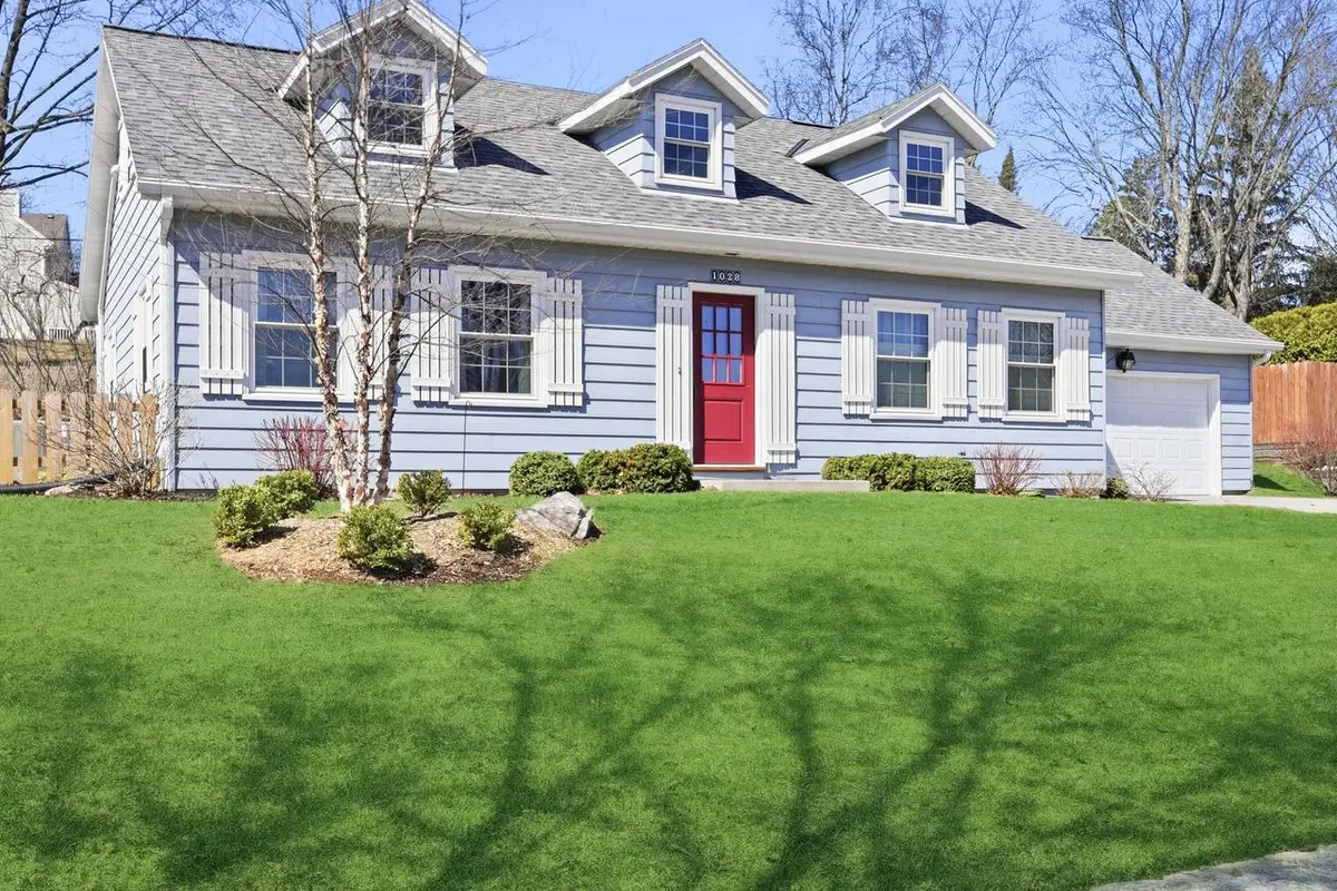 1028 S 7th AVENUE, West Bend, WI 53095 - #1