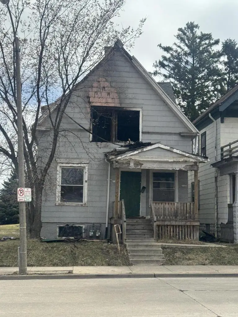 2162 N 35th STREET, Milwaukee, WI 53208 - #3