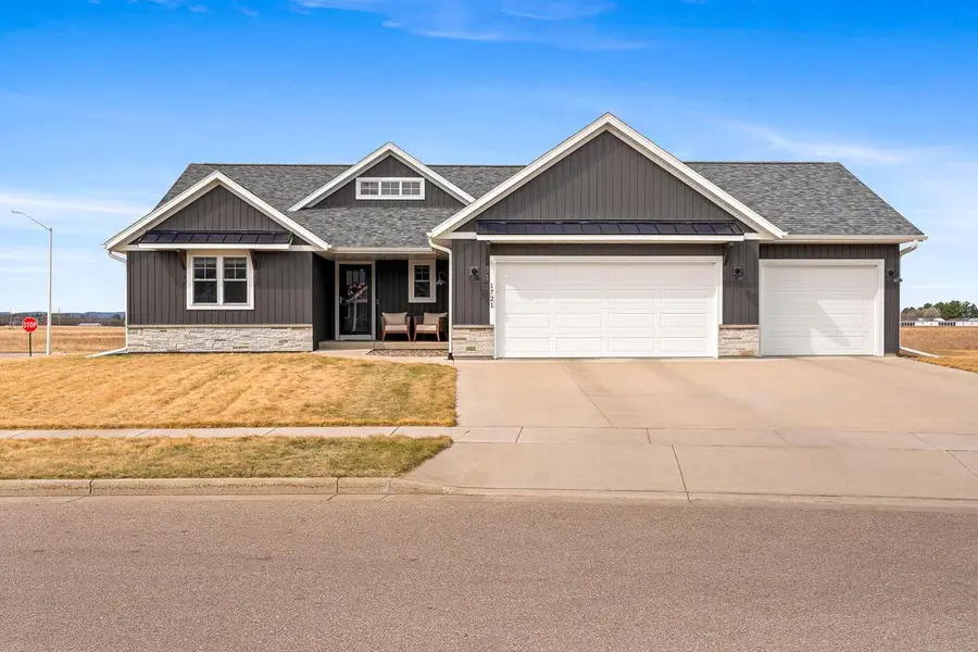 1721 Waxwing LANE, Holmen, WI 54636 - #2