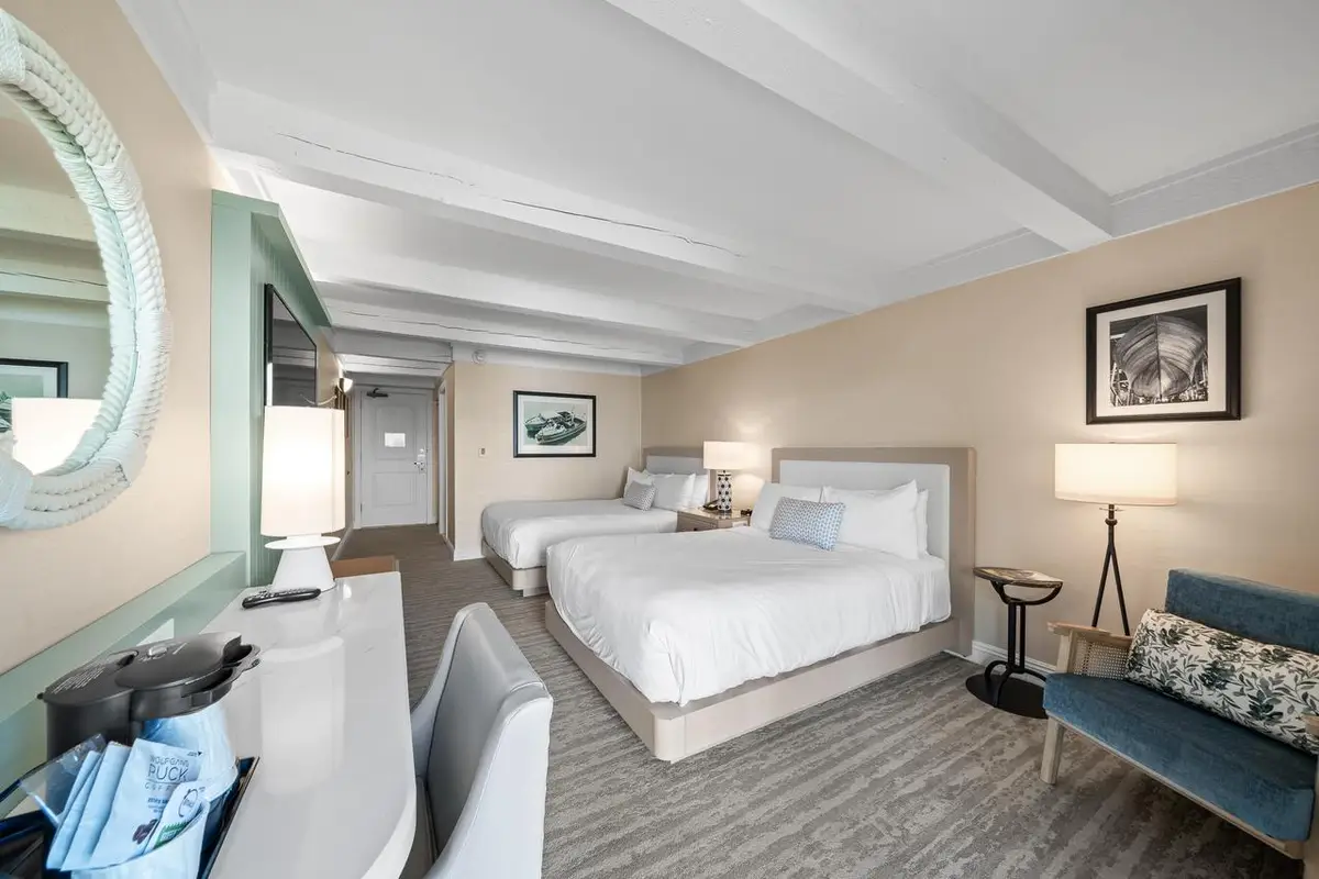 269 Fontana BOULEVARD #1719, Fontana, WI 53125 - #1