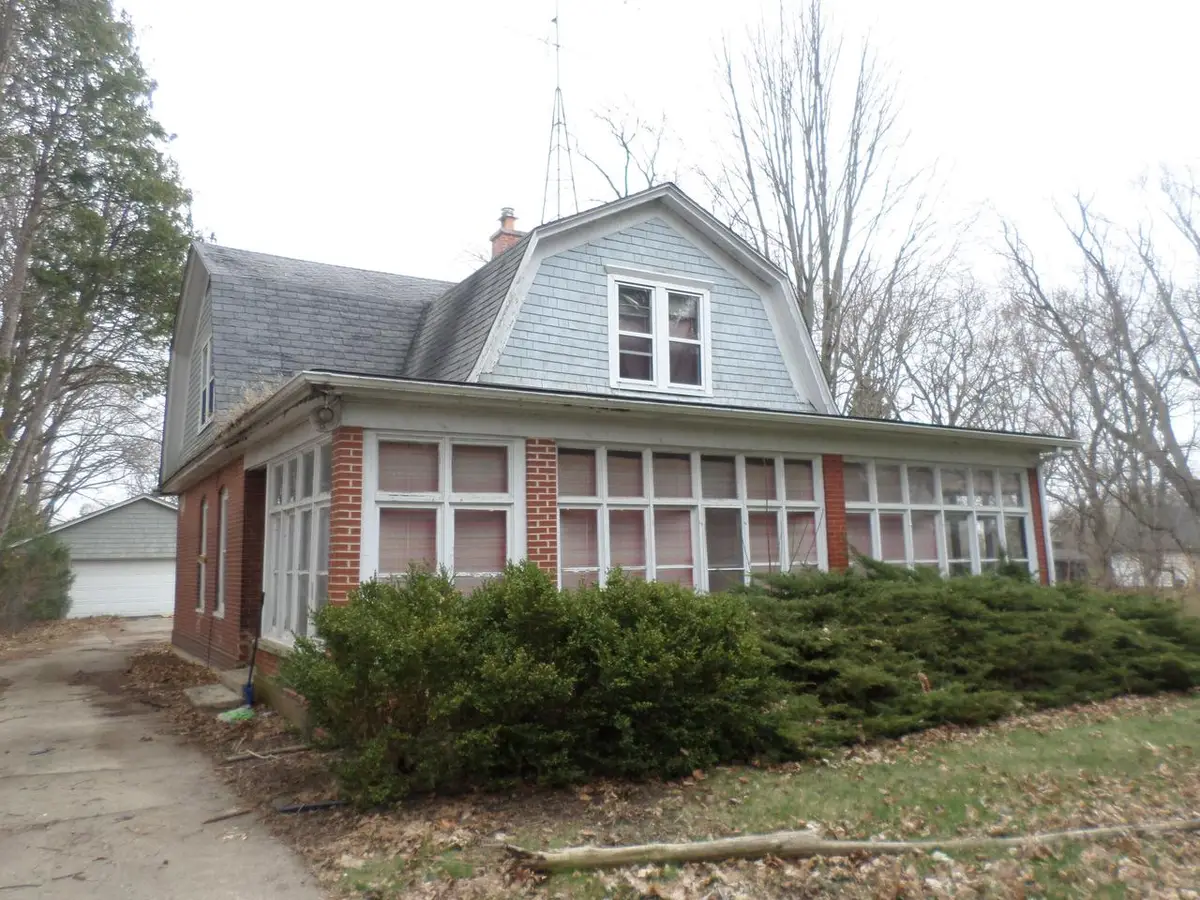 8301 104th AVENUE, Pleasant Prairie, WI 53158 - #1