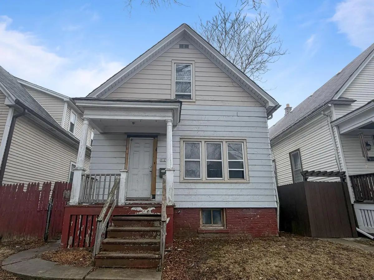 3127 N 37th STREET, Milwaukee, WI 53216 - #1