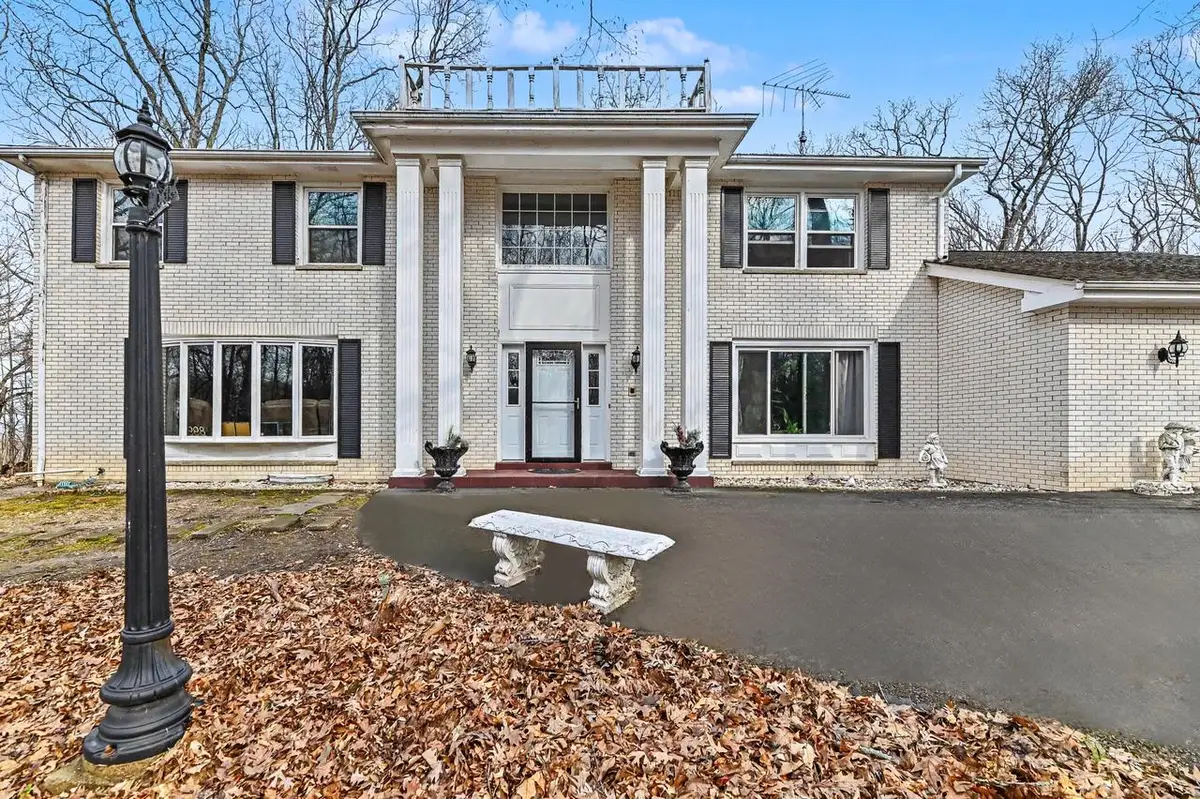 W267S7535 Olympia COURT N, Waukesha, WI 53189 - #1