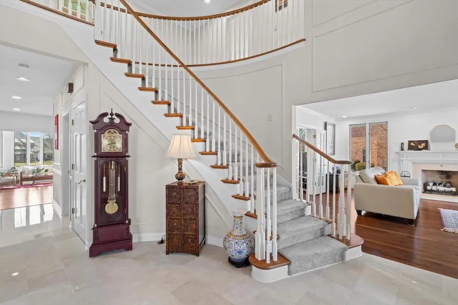 130 Lamplighter LANE, Wind Point, WI 53402 - #3