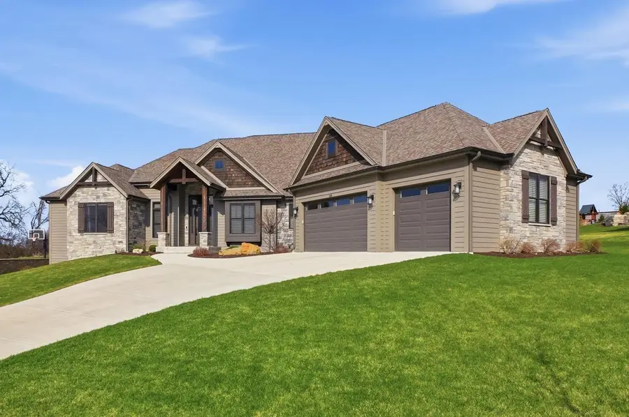 1636 Upland COURT, Hartland, WI 53029 - #3