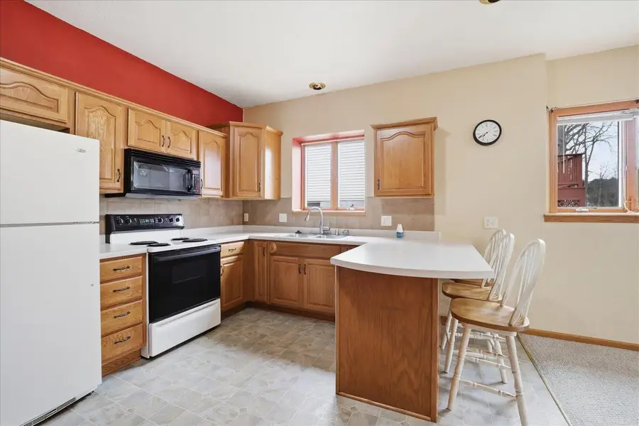 492 Park PLACE #21, Kewaskum, WI 53040 - #3