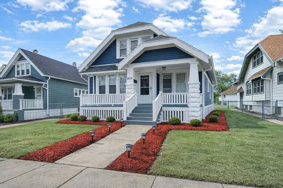 3815 N Vel R Phillips AVENUE, Milwaukee, WI 53212 - #2