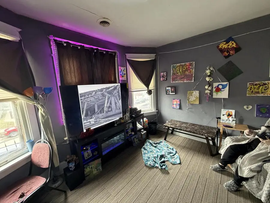 1912 W Rogers STREET, Milwaukee, WI 53204 - #3