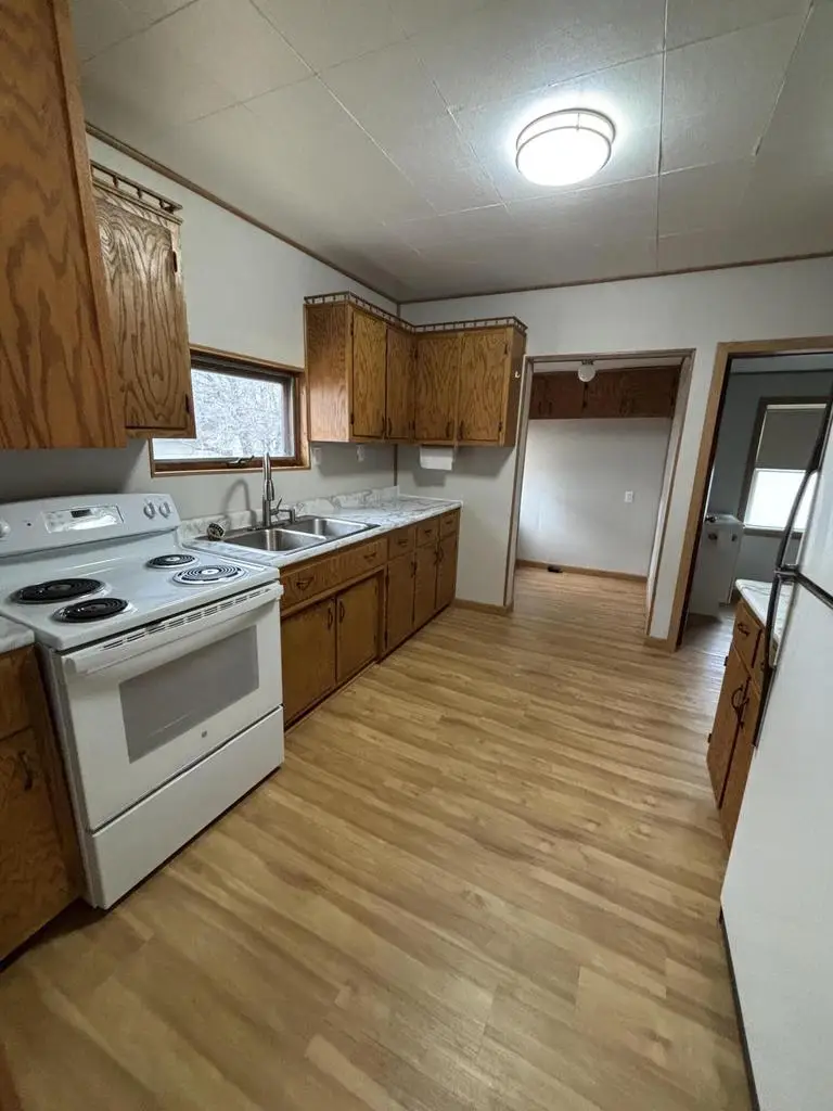 805 Hollister AVENUE, Tomah, WI 54660 - #2