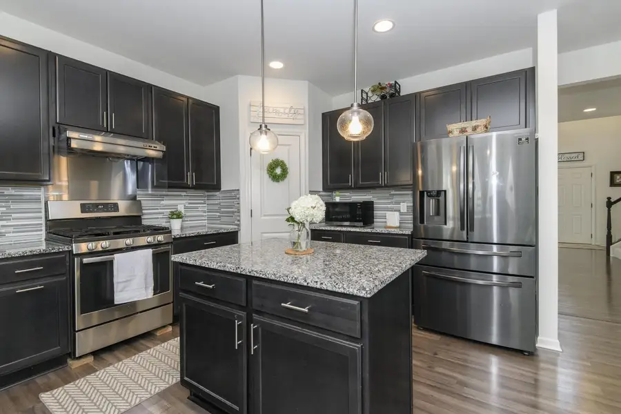 W241N5660 Maple Grove LANE, Sussex, WI 53089 - #2
