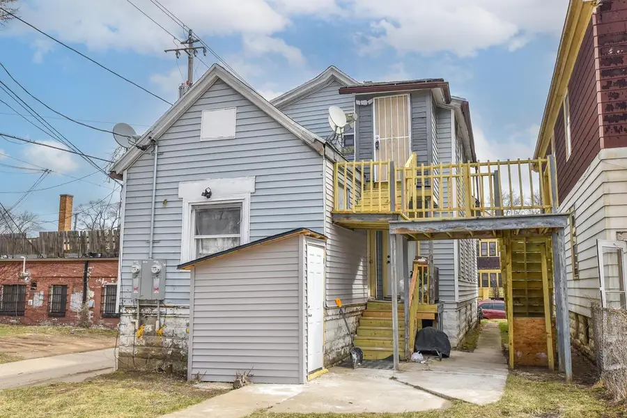 2661 N 35th STREET #2661A, Milwaukee, WI 53210 - #2