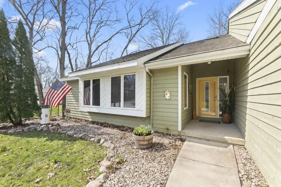 W8231 Lake TERRACE, Lake Mills, WI 53551 - #2