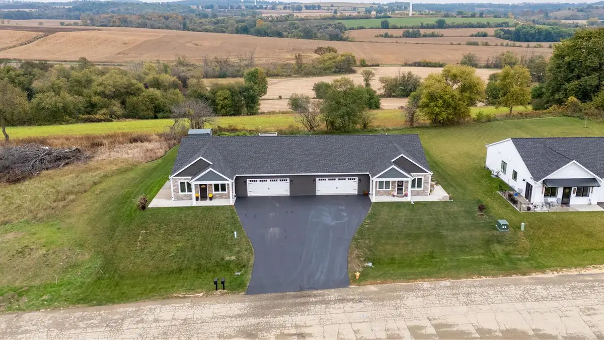 234 Watertower CIRCLE, Iron Ridge, WI 53035 - #1