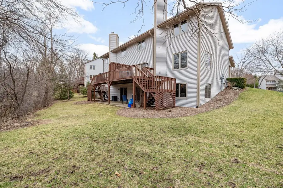 512 Frederick COURT, Oconomowoc, WI 53066 - #3