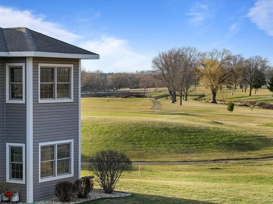 218 Potter ROAD #201, Elkhorn, WI 53121 - #3