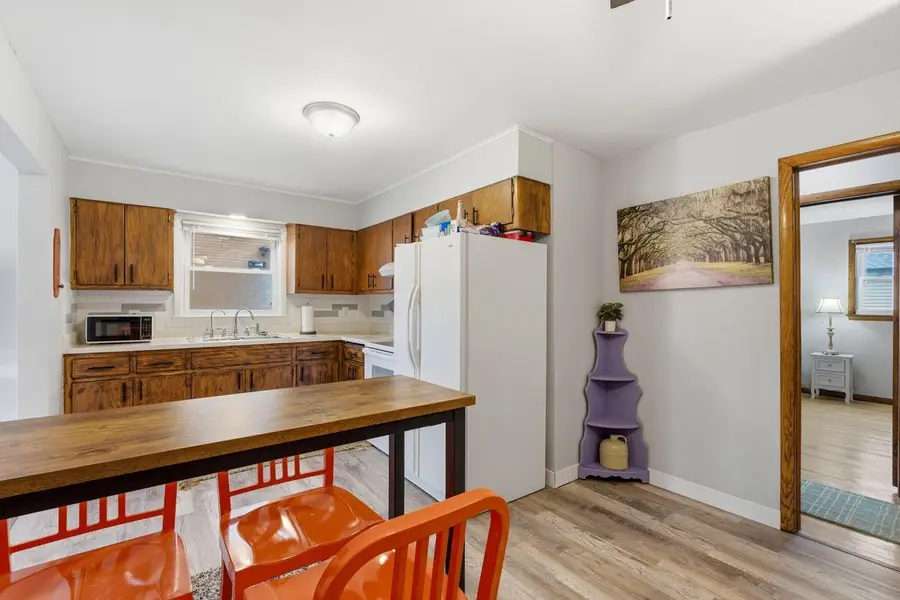 5633 W Oklahoma AVENUE, Milwaukee, WI 53219 - #3