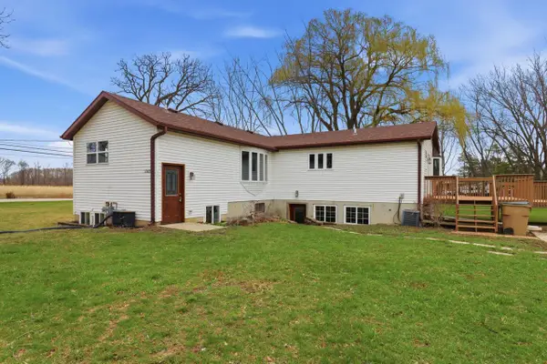 10415 22nd AVENUE, Pleasant Prairie, WI 53158