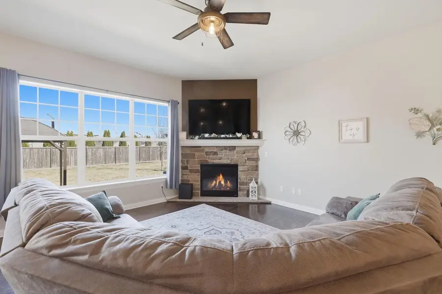 621 Fox Run LANE, Mount Pleasant, WI 53406 - #3